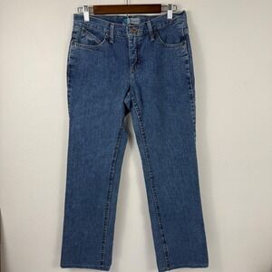 Wrangler Cowgirl Cut Cash Straight Leg Jeans Medium Wash Blue WRC10RR 5/6x32